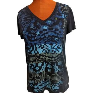 Tommy Hilfiger Navy Blue Silk Screened Size Medium Cotton Tee Shirt with pocket.